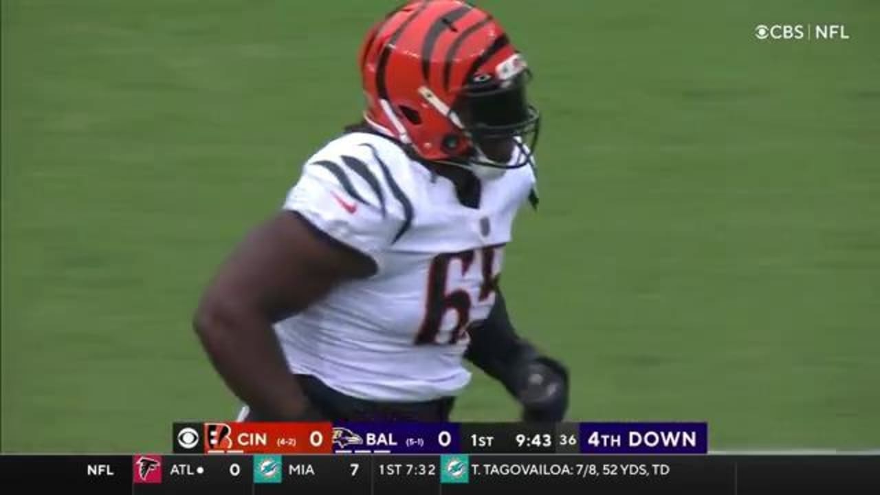 Lamar Jackson Can T Escape Larry Ogunjobi S Clutches On Sack