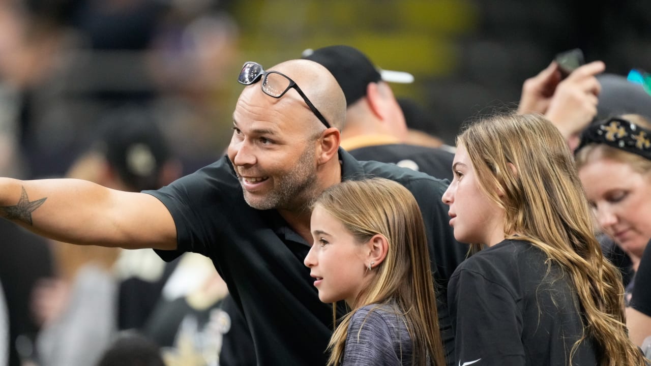 Photos Fans And Sideline Guests Saints Vs Texans 2023 NFL