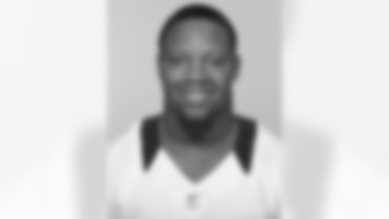 Curtis Lofton - Linebacker