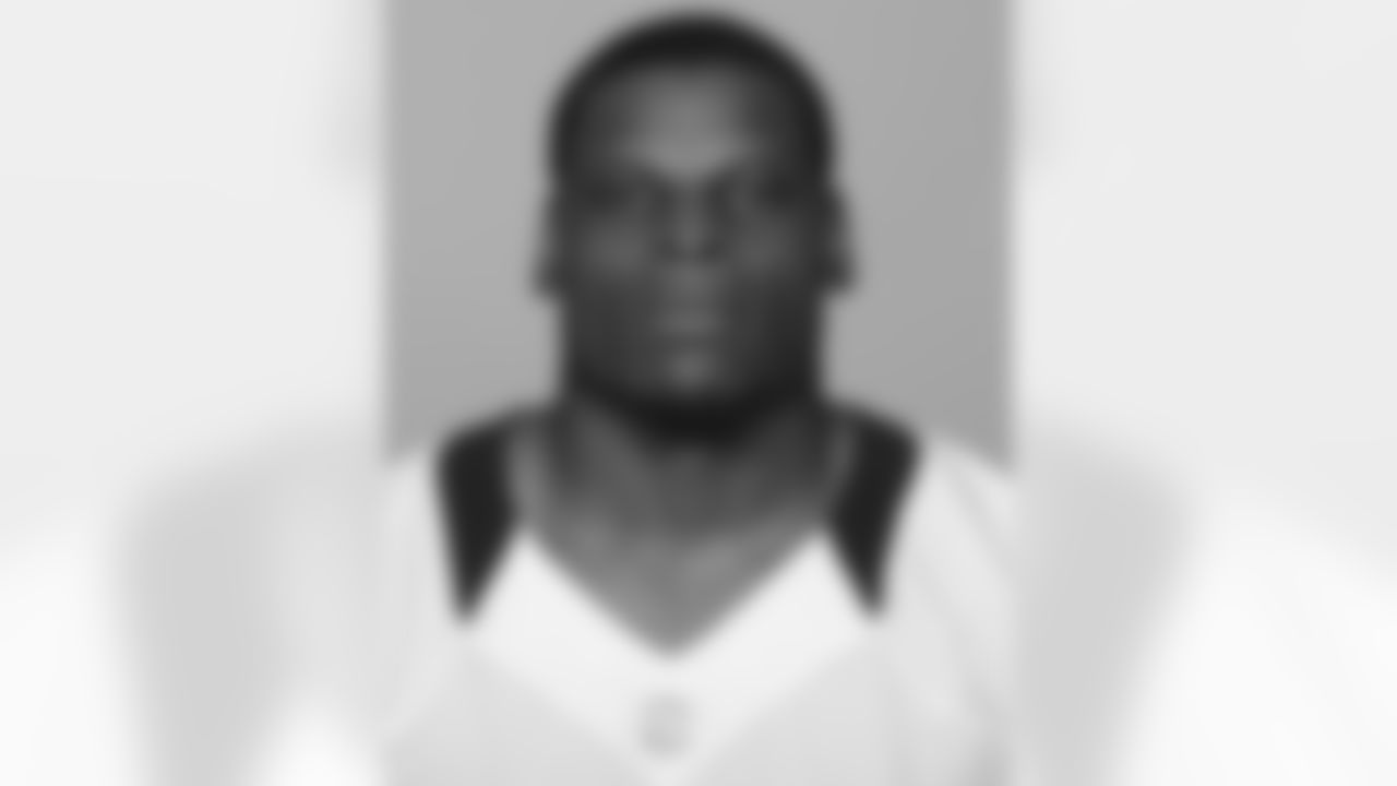 键unta Dawson - Linebacker