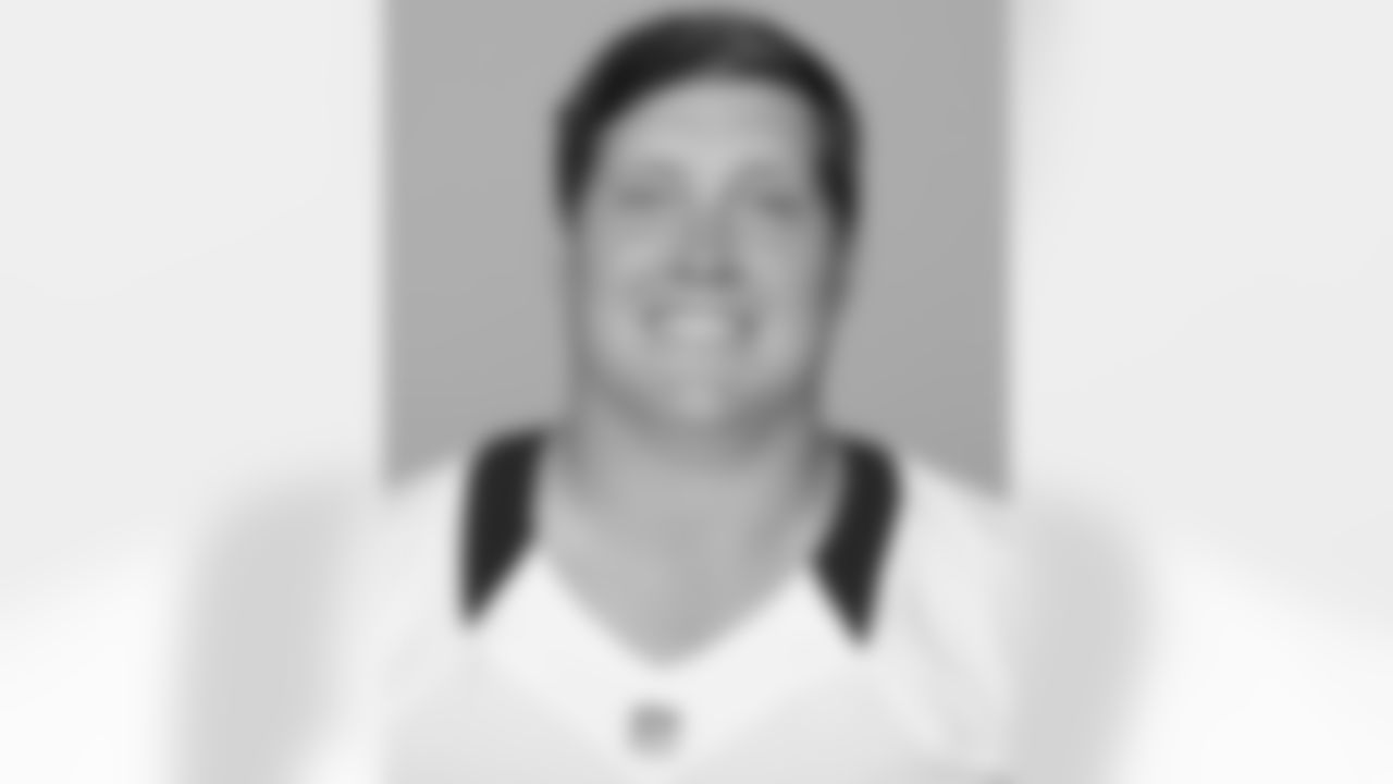 Zach Strief - Tackle