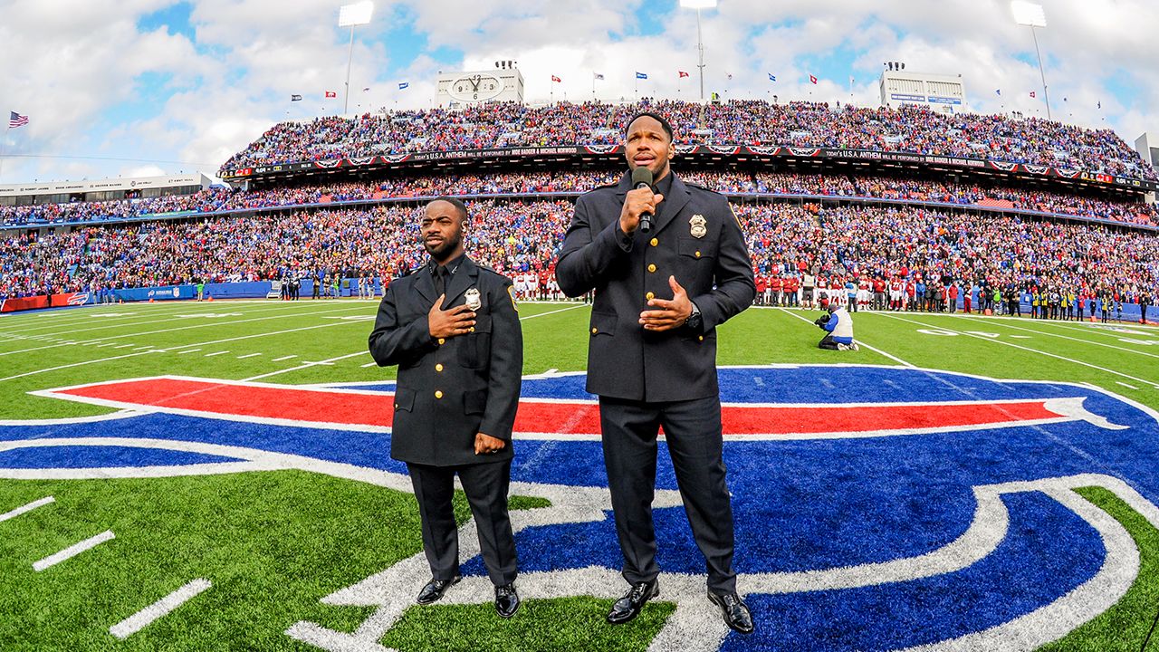 National Anthem  Buffalo Bills V NY Jets (2022) 