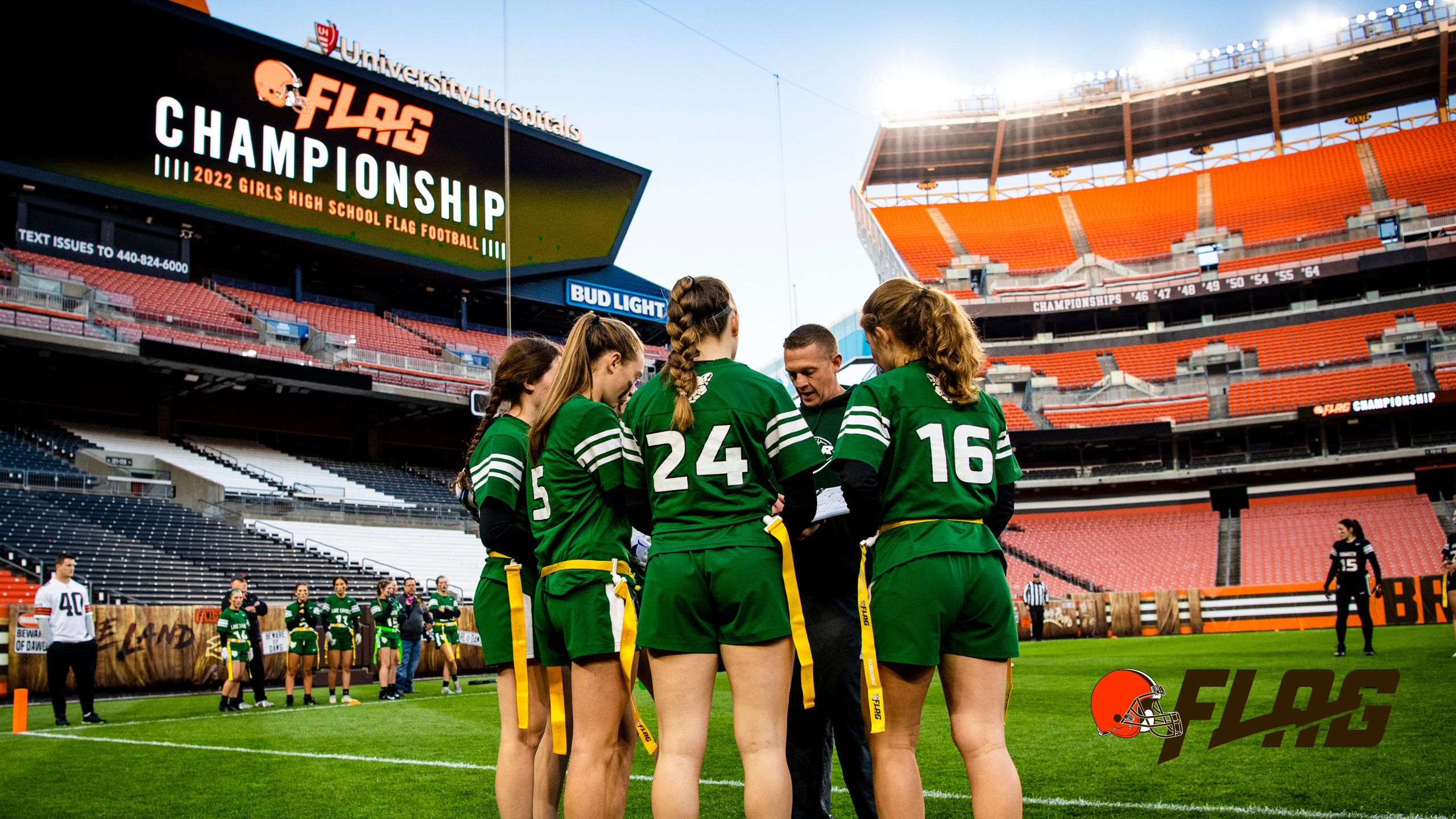 Cleveland Browns offer support to Cleveland Muny Football League to advance  the game of youth and high school football across Northeast Ohio