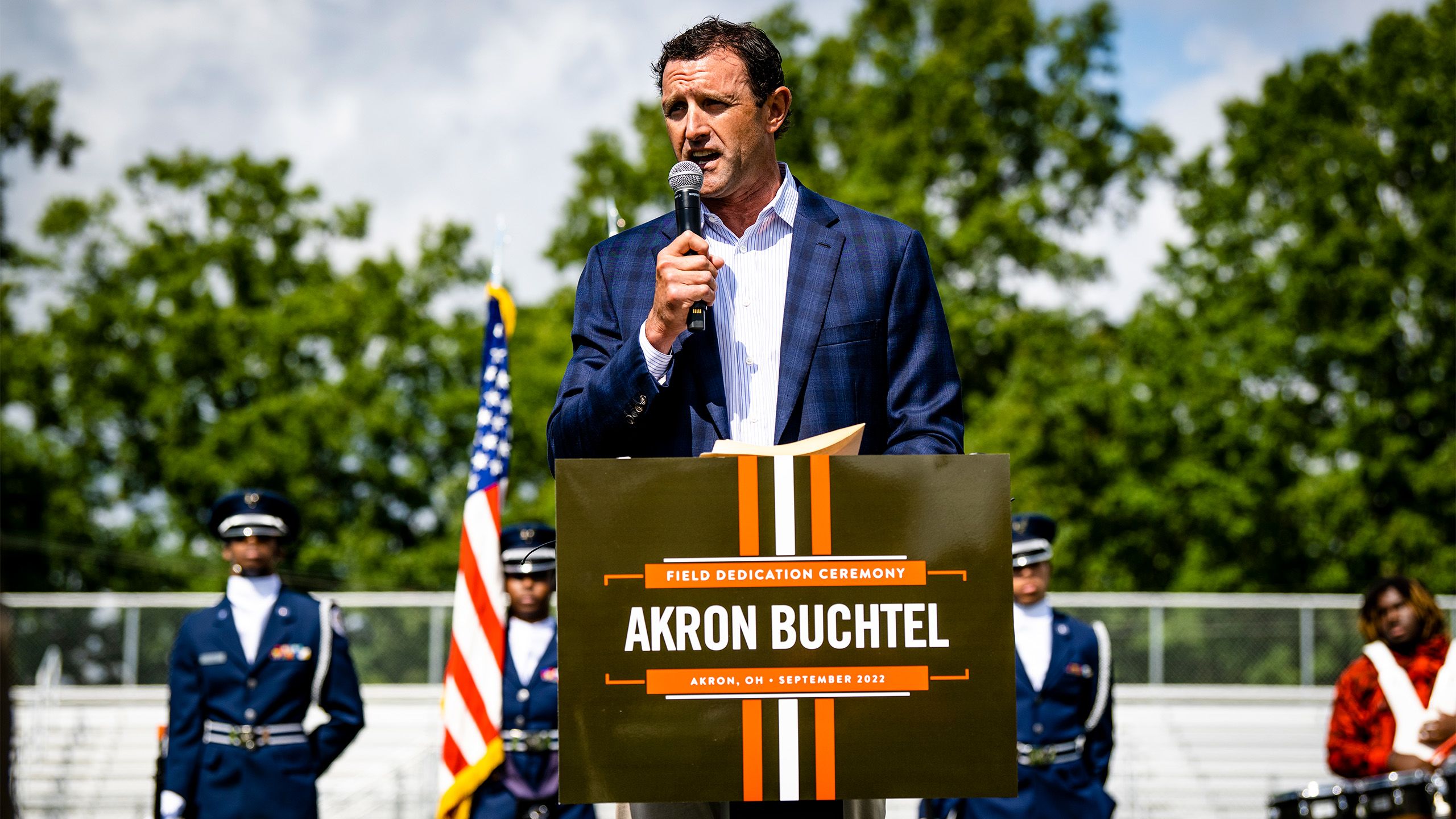 The Buchtel community shows support as Cleveland Browns put on youth  football clinic - Sports Illustrated High School News, Analysis and More