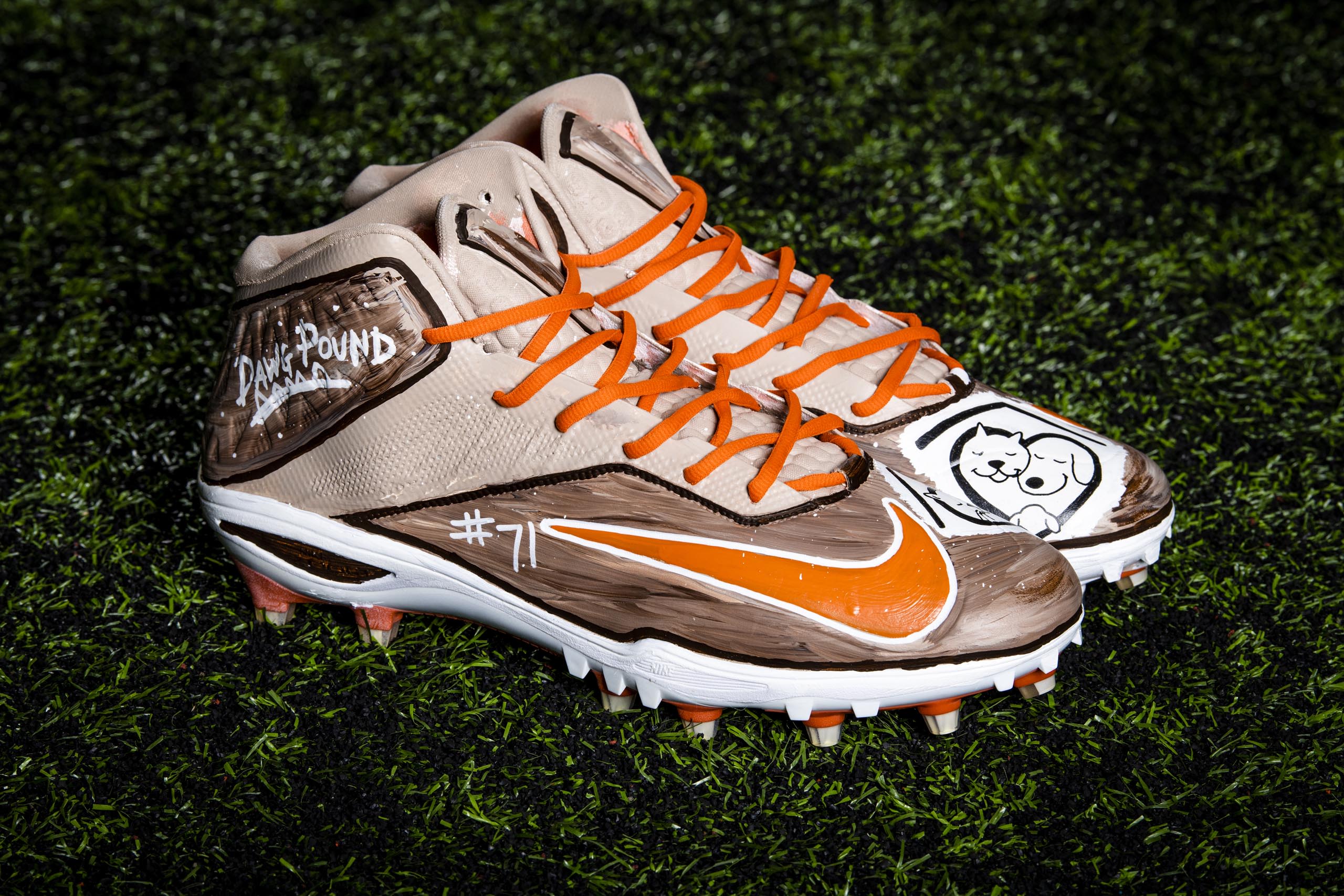 Cleveland Browns players charity cleats, December 12, 2021