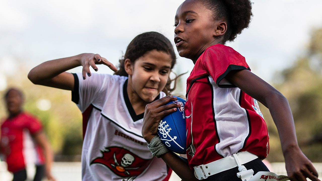 NFL Flag Performance Sleeves