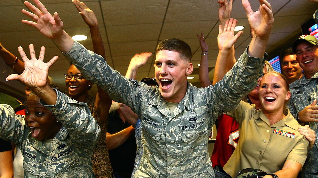 Photos: Broncos welcome military service members for 2022 Salute to Service  game