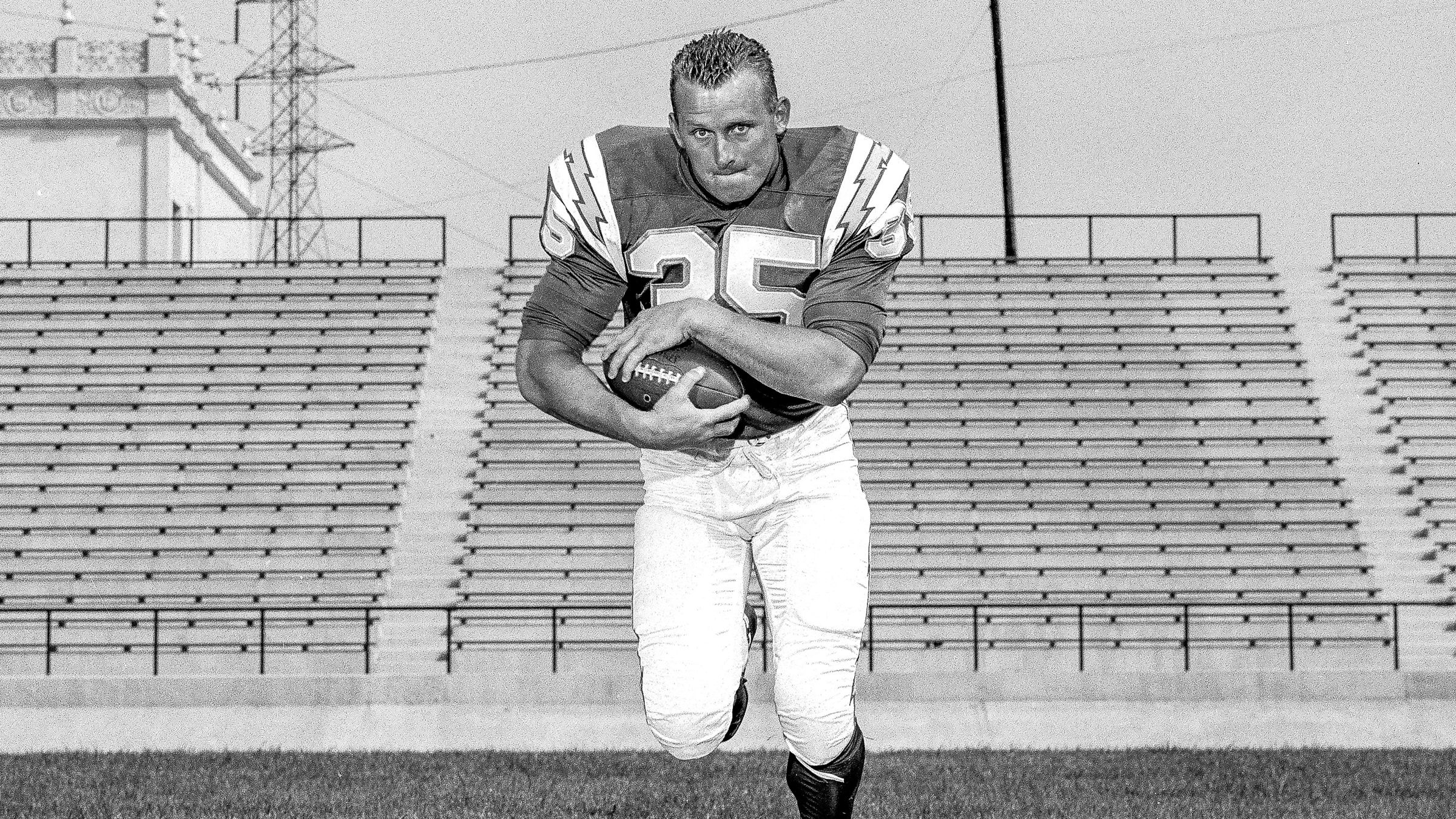 Today in Pro Football History: 1967: Bills Obtain Keith Lincoln from  Chargers