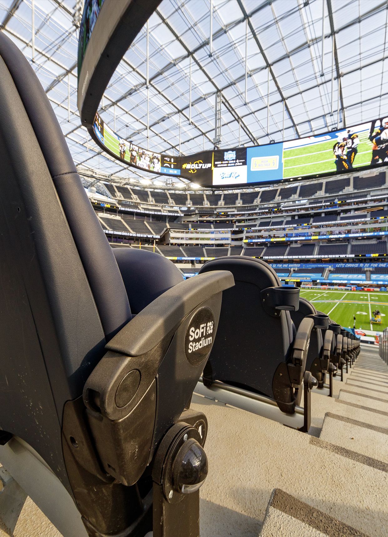 Logo Chair 626-80-1 NFL Los Angeles Chargers Stadium Seat