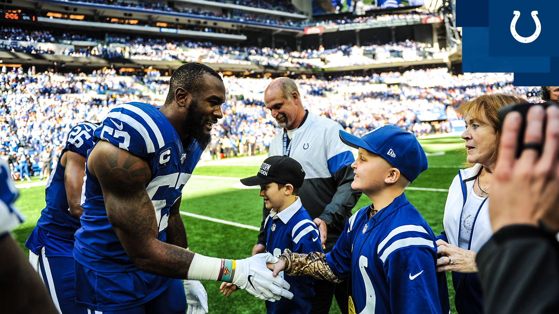 Indianapolis Colts vs Tennessee Titans - Indy with Kids