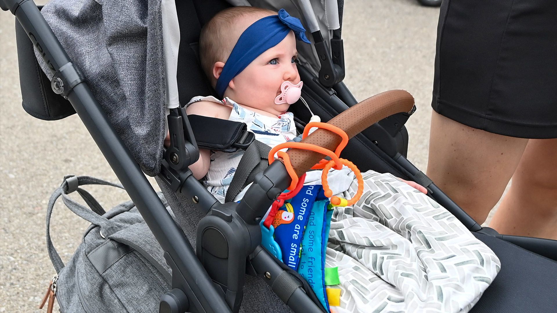 STROLLERS & BABY CARRIERS