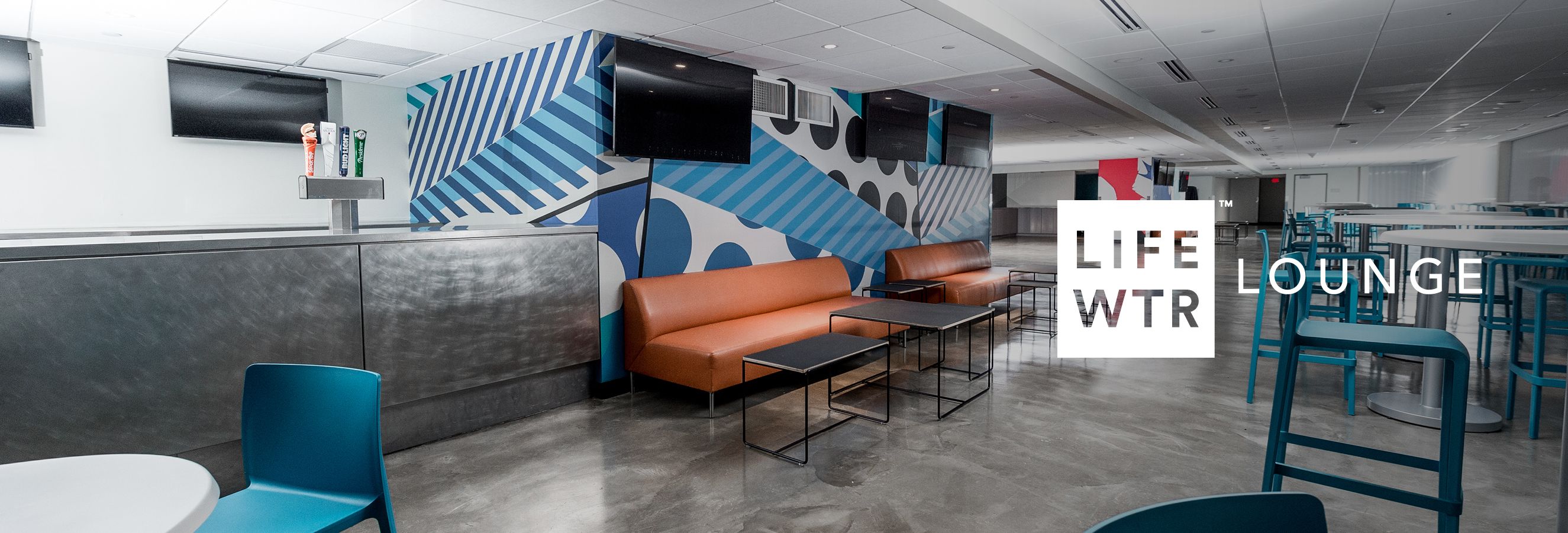 SAL582_Luxury Spaces - LifeWTR6