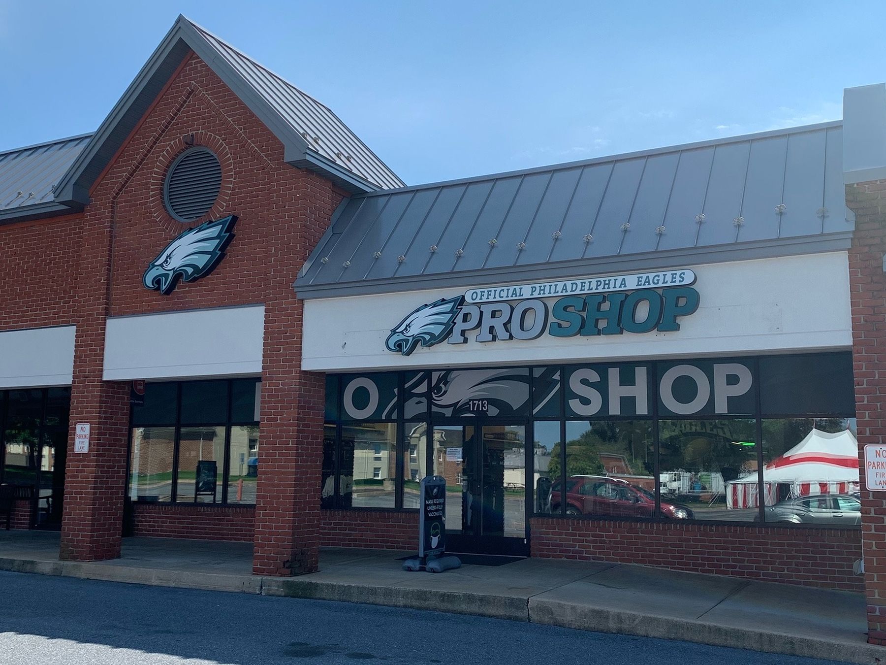 Pro Shop - Lincoln Financial Field