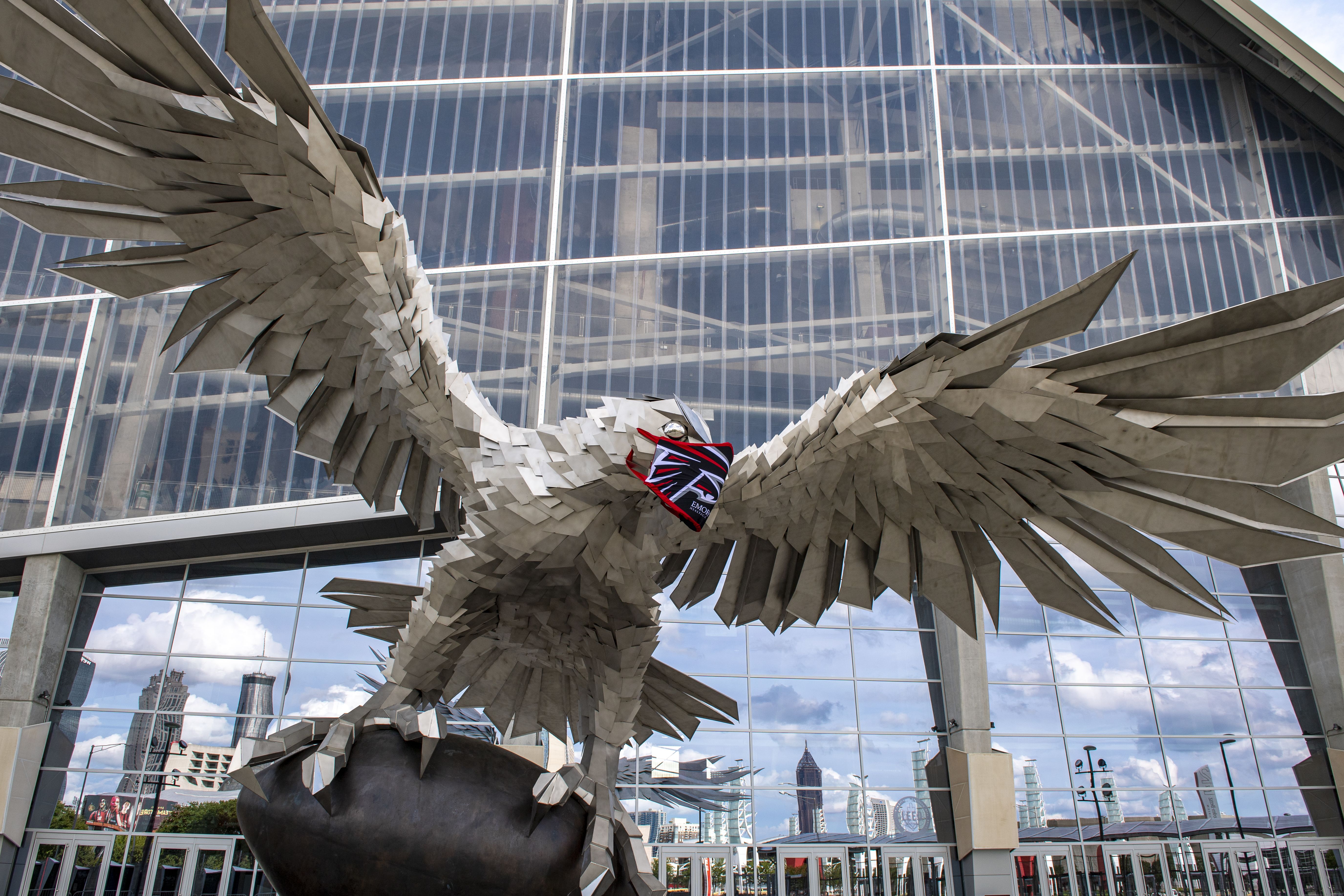 PARKING + TAILGATING