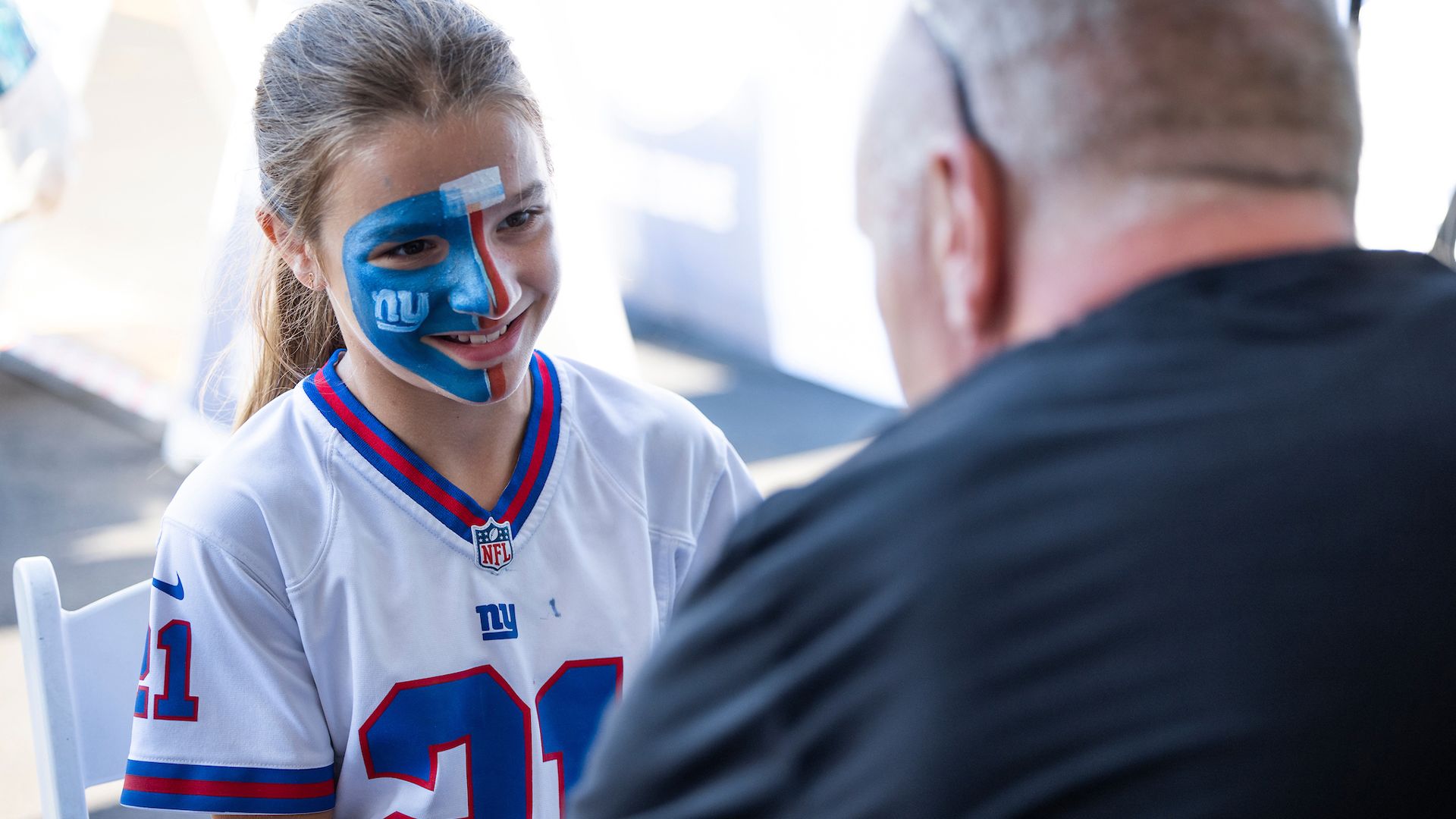 Giants unveil new black alternate jersey at FanFest