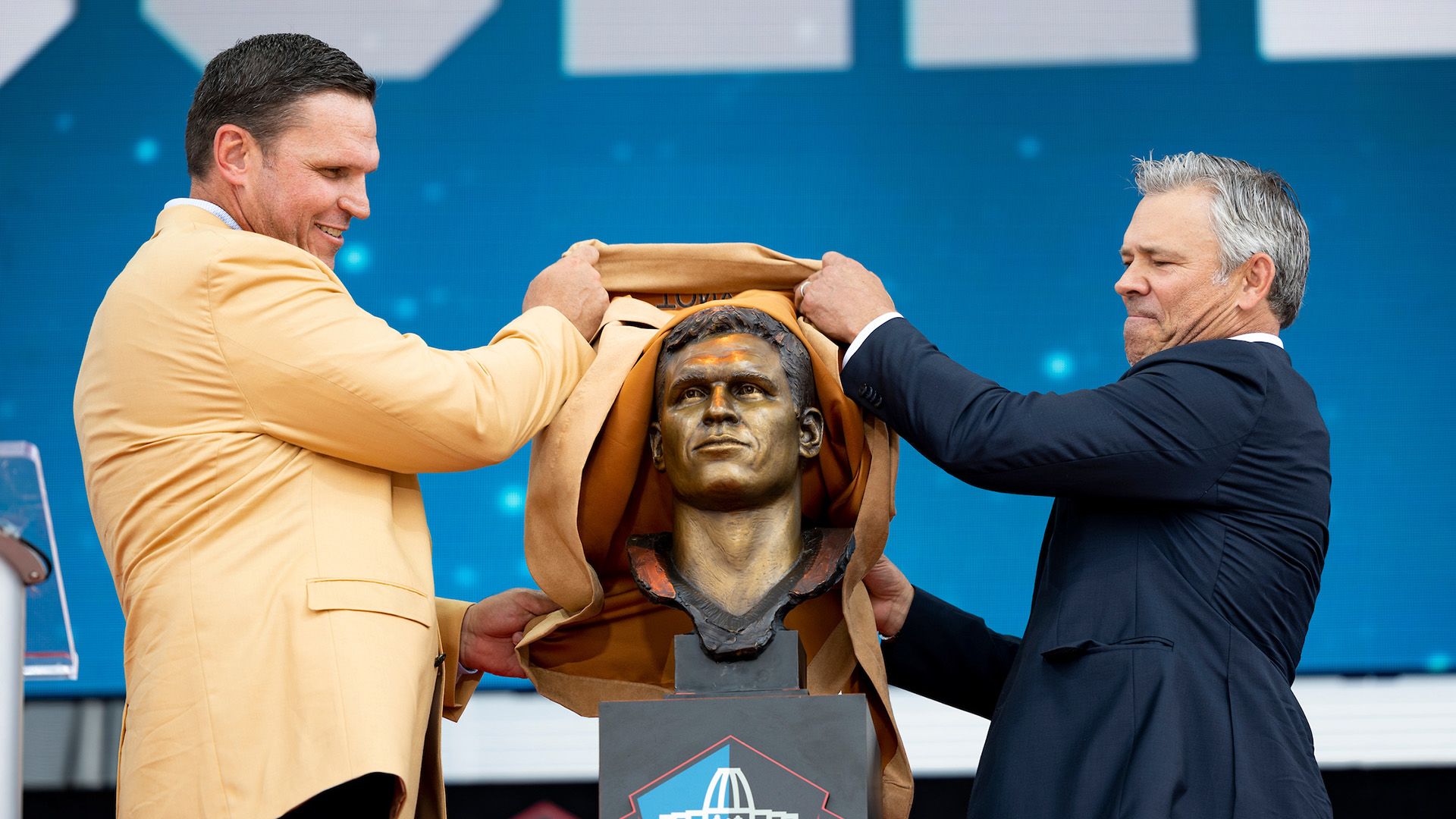 Tony Boselli’s Hall of Fame Bust