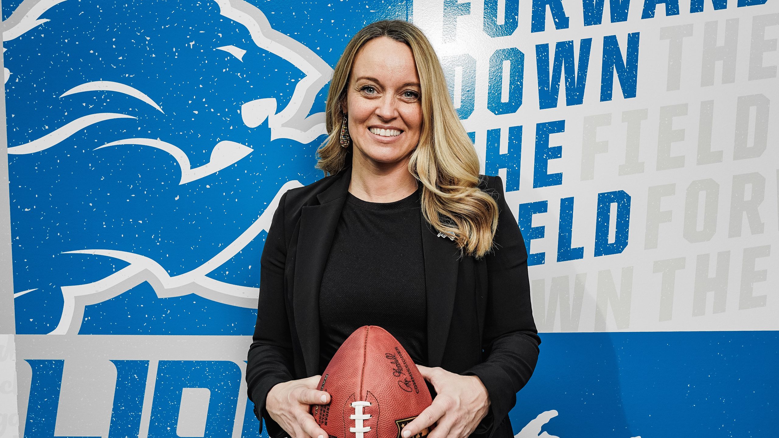 Headshots of Lindsay Frattaroli shot on February 16, 2022. (Jeff Nguyen/Detroit Lions)