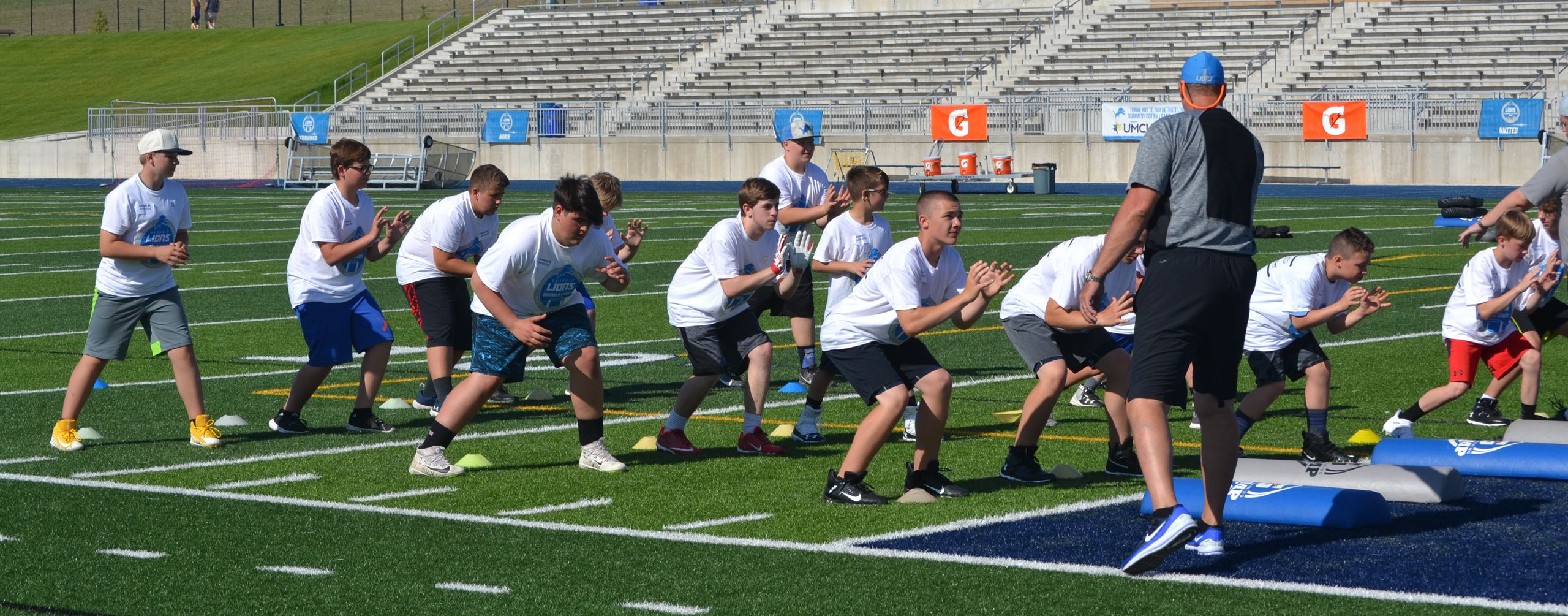 summer-camps-host-header