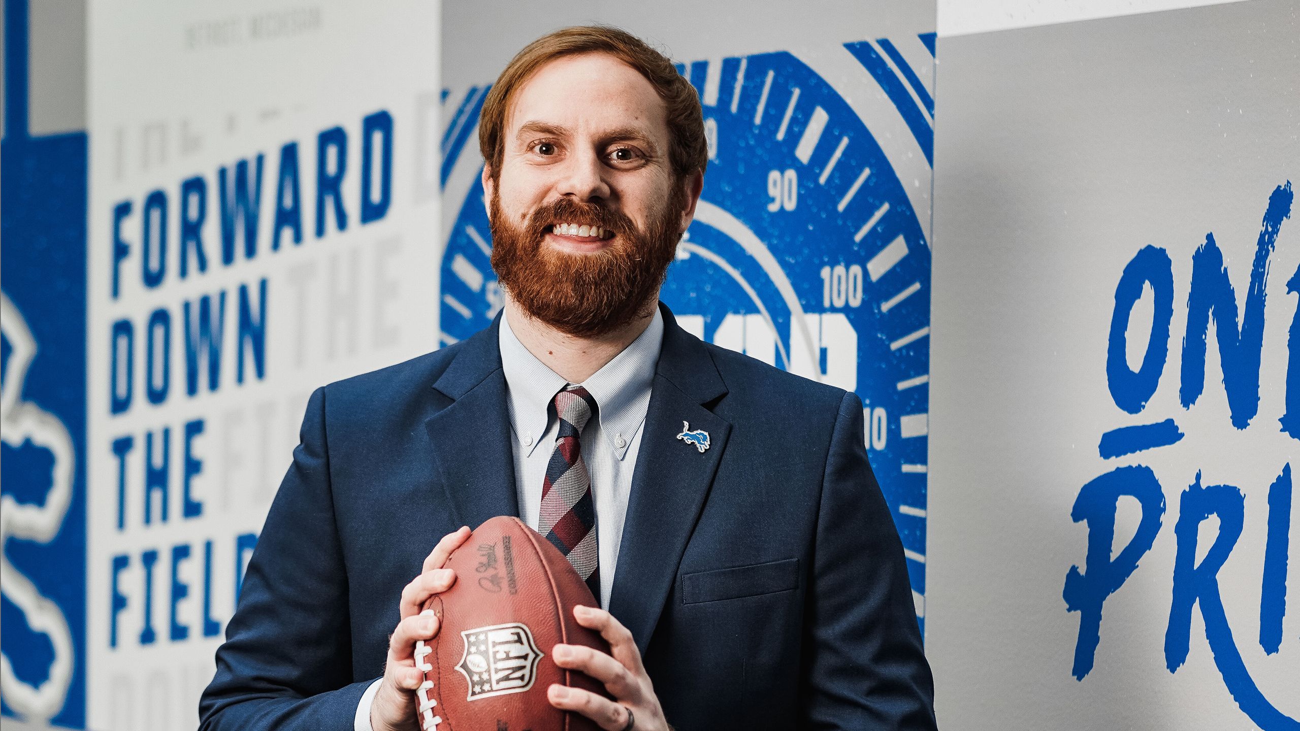 A headshot of Kenton Smith taken on January 27, 2022. (Jeff Nguyen/Detroit Lions)