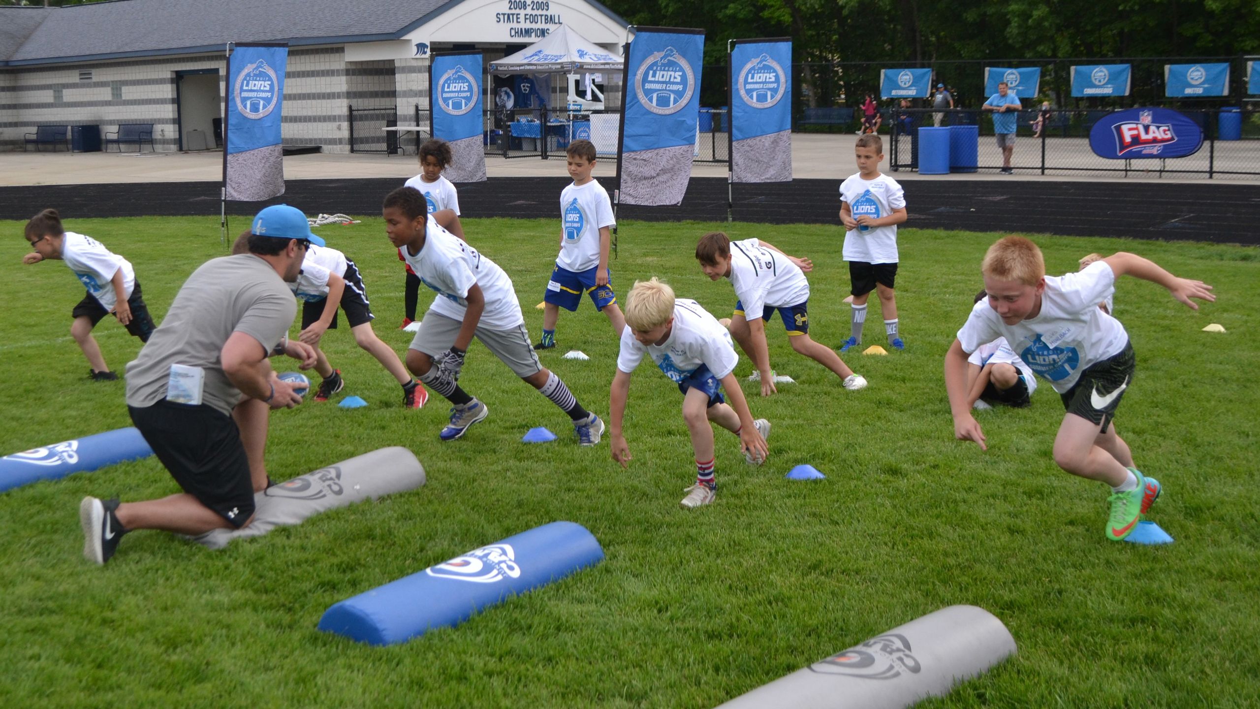 detroit lions youth football