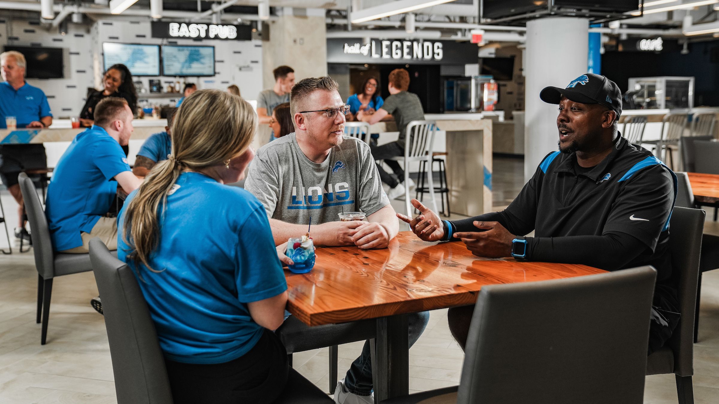 High School Business Students Visit Ford Field