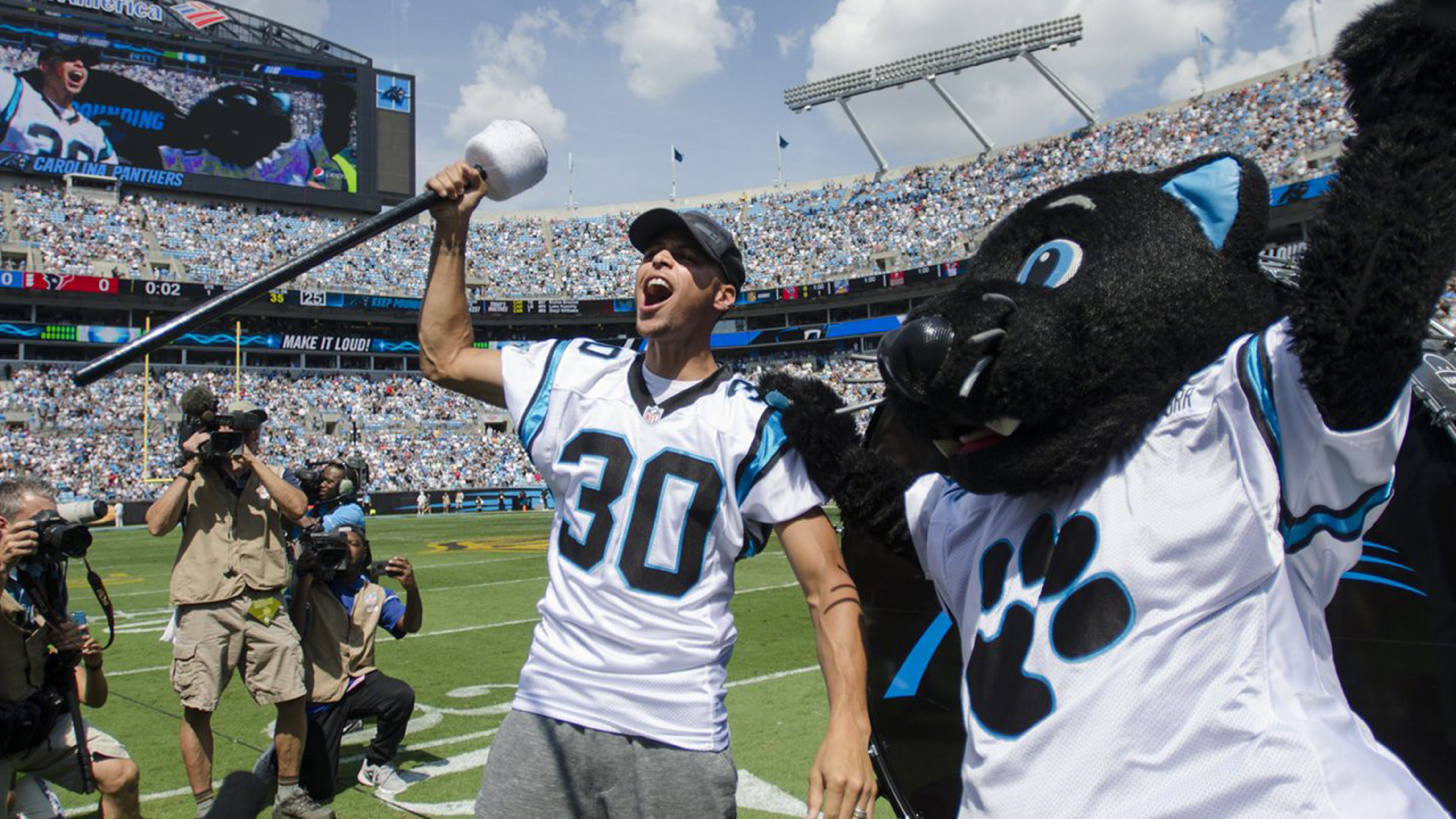 Panthers honor Sam Mills with 'Keep Pounding' game – WSOC TV