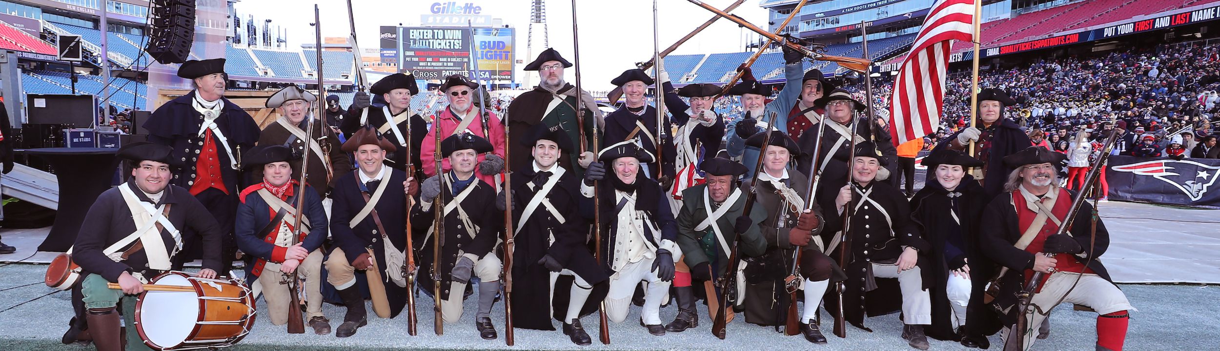 115 New England Patriots End Zone Militia Photos & High Res Pictures -  Getty Images