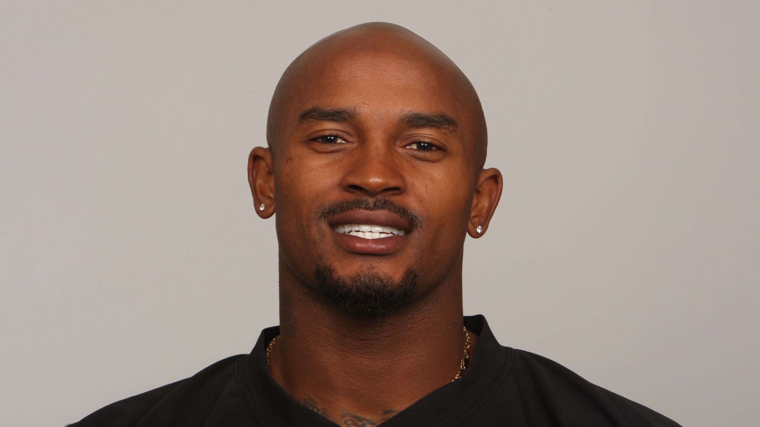 Raiders sign former 49ers CB Tarell Brown - Silver And Black Pride