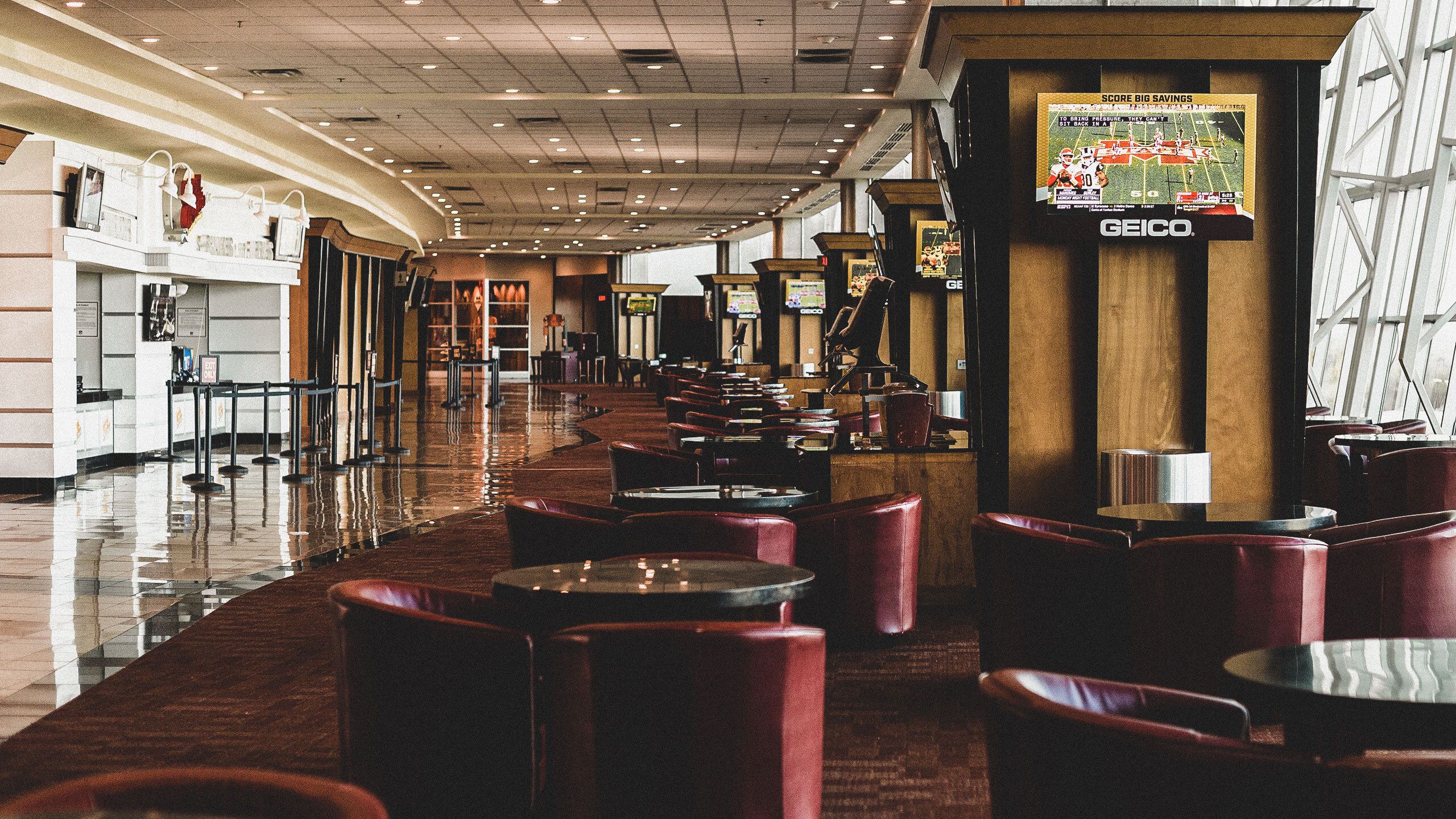 How to experience the Redskins' club level at FedEx Field for the