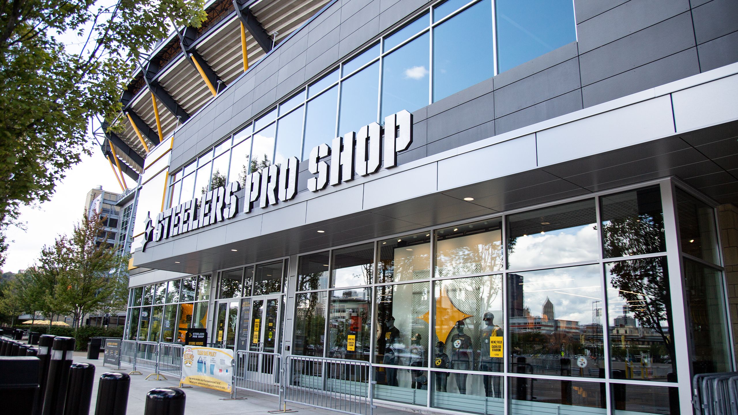 Visit us at Heinz Field!, Pittsburgh, Last night, our brand new Heinz  Field store location was featured on the KDKA-TV, CBS Pittsburgh game  broadcast! Shop now: shop.steelers.com