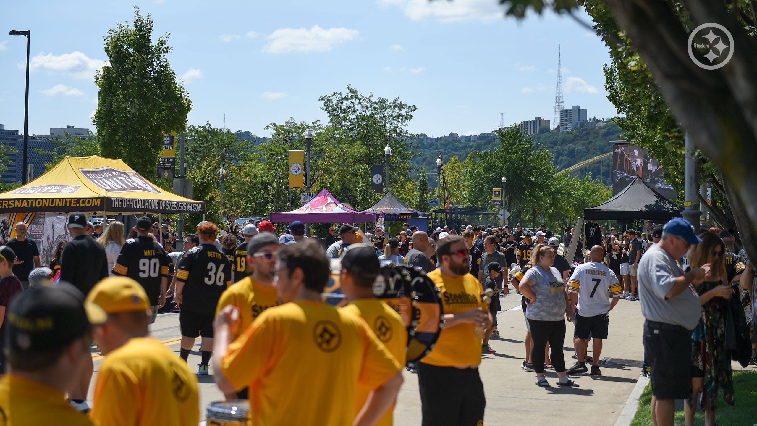 Download Get ready for game day with the Official Pittsburgh