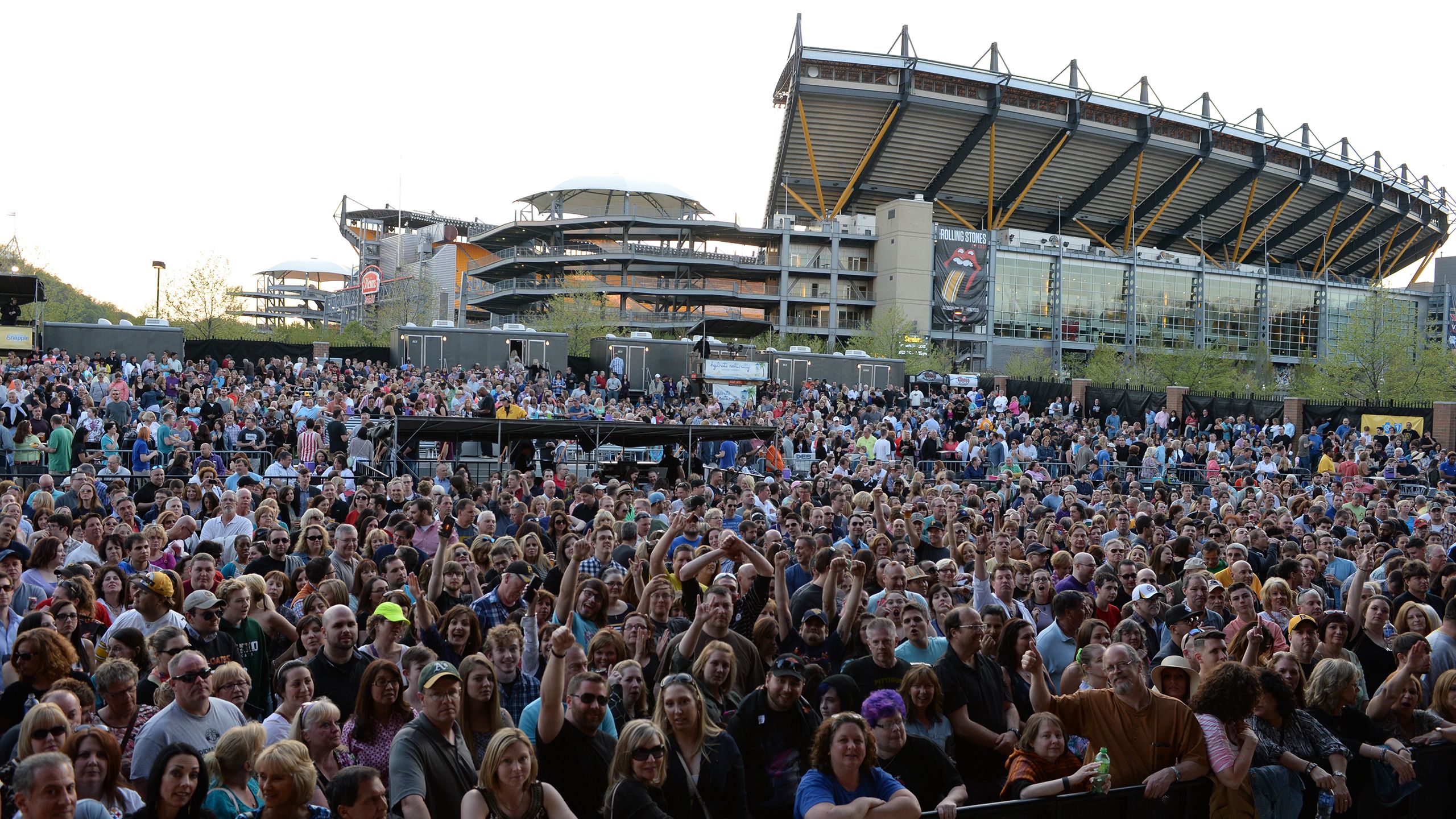 Kickoff Concert at Stage AE