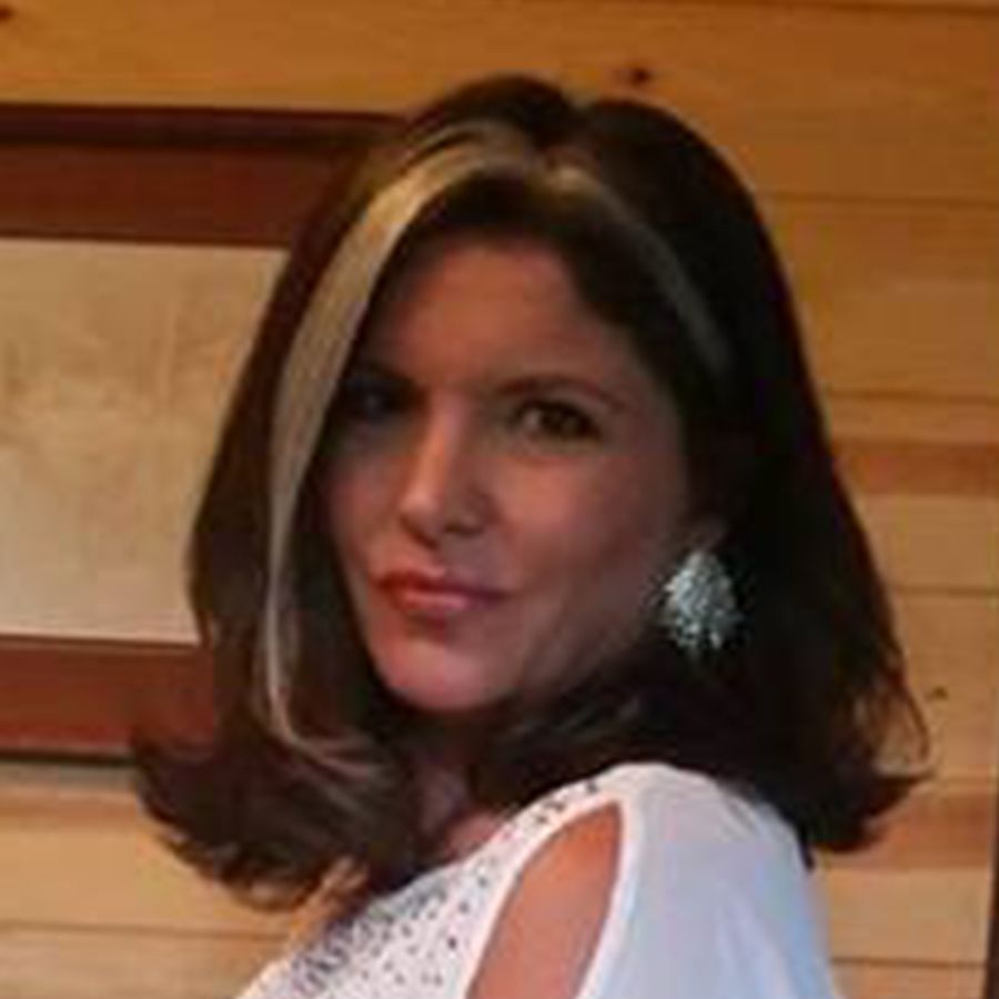 Staff_Kelly_Serafin_01