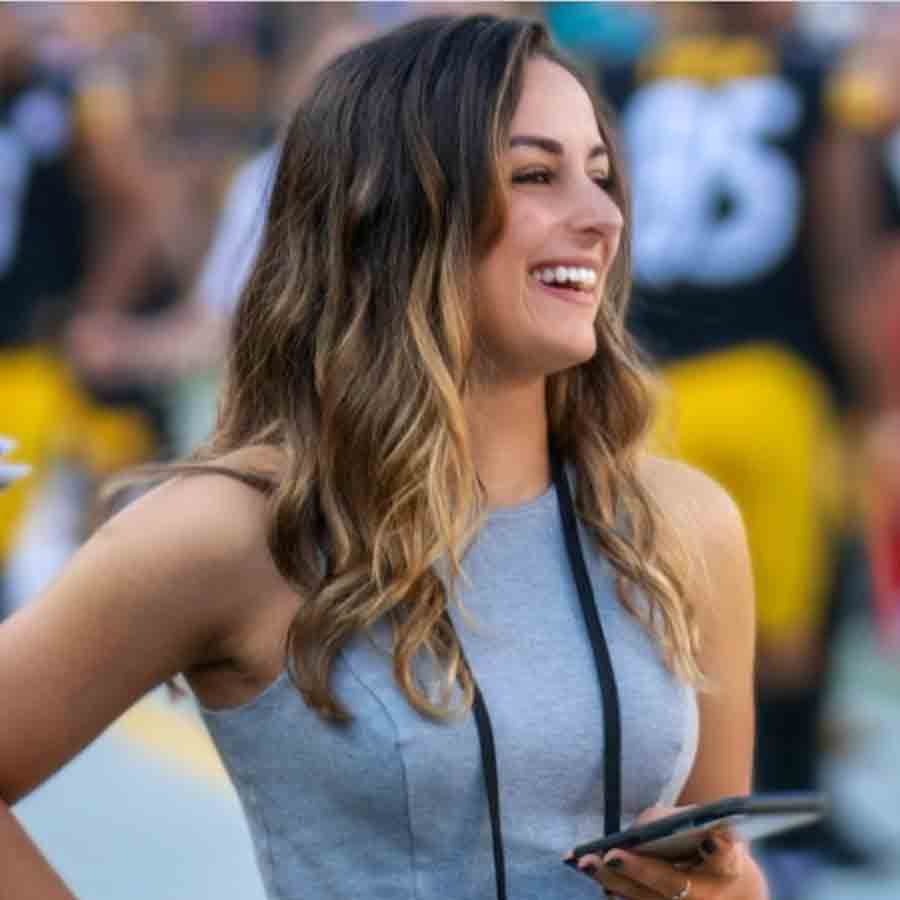 Staff_Tegnelia_Angela