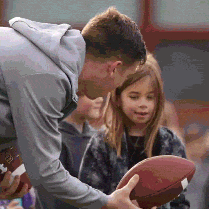 GIF-1_Girl-With-Football_720x720