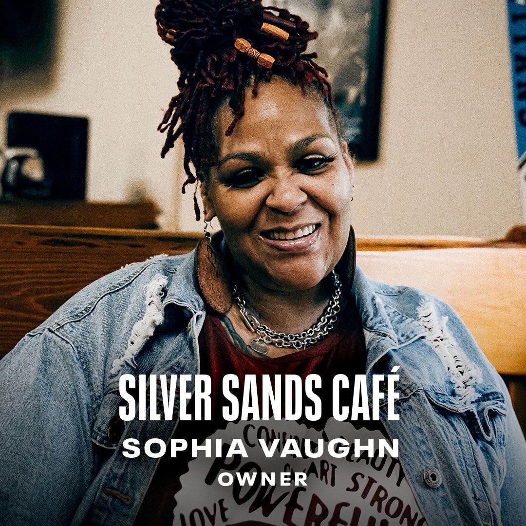 Silver Sands Café - Sophia Vaughn
