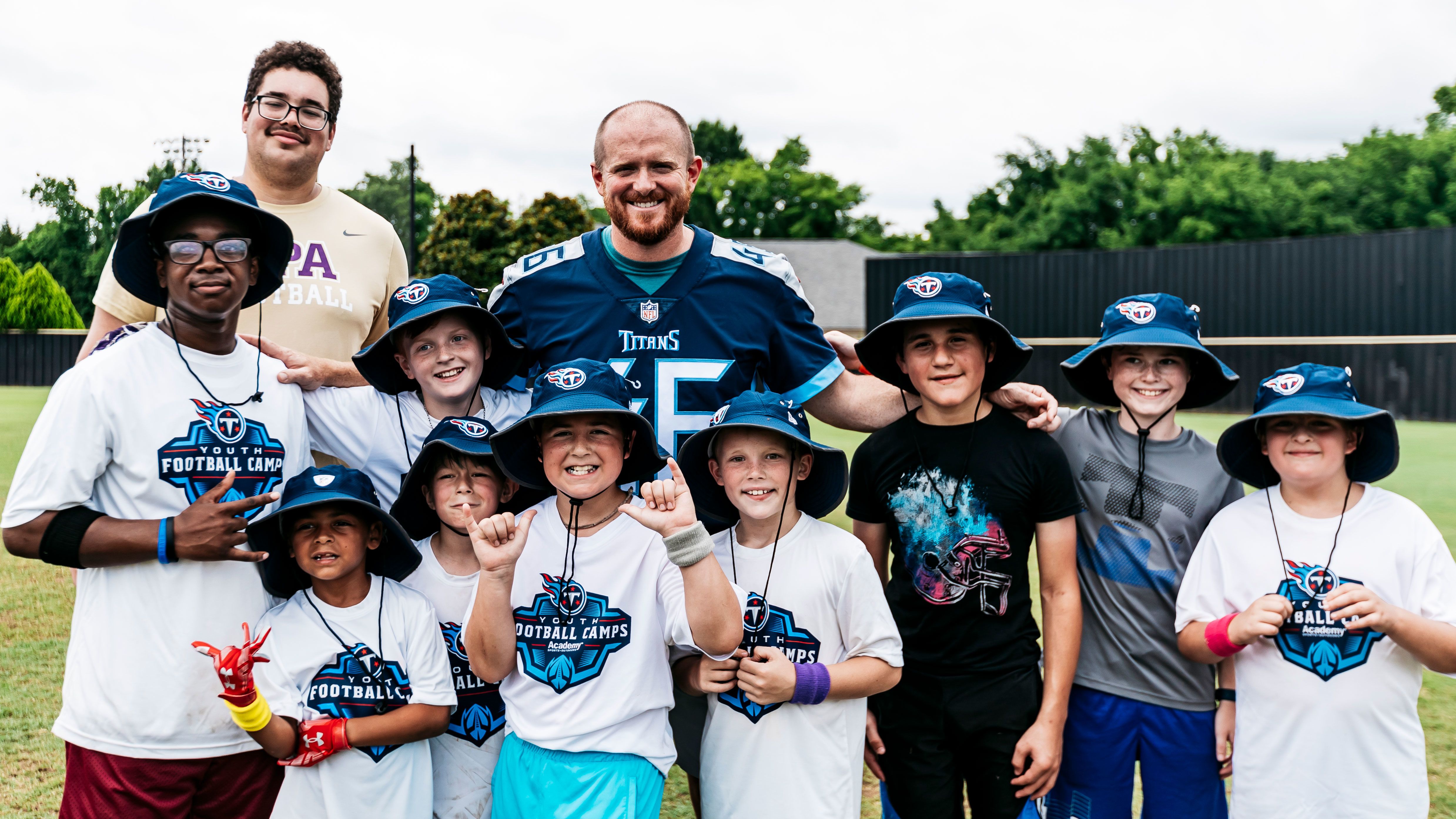 Photos: NFL players lead youth football camp