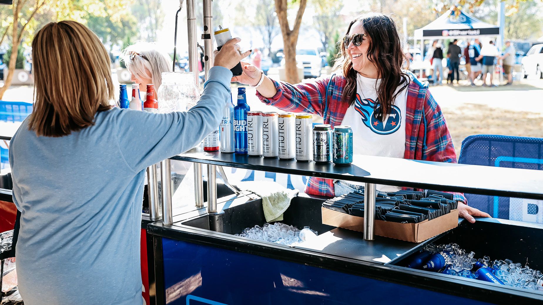 Tailgreeter - Premium Tailgates: Lions vs. Bears Game Day Party
