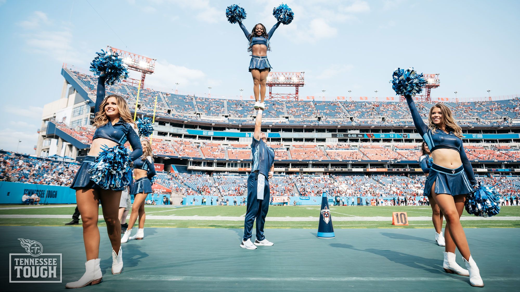 Team Spotlight: KC Chiefs Cheerleaders' New Red Uniforms