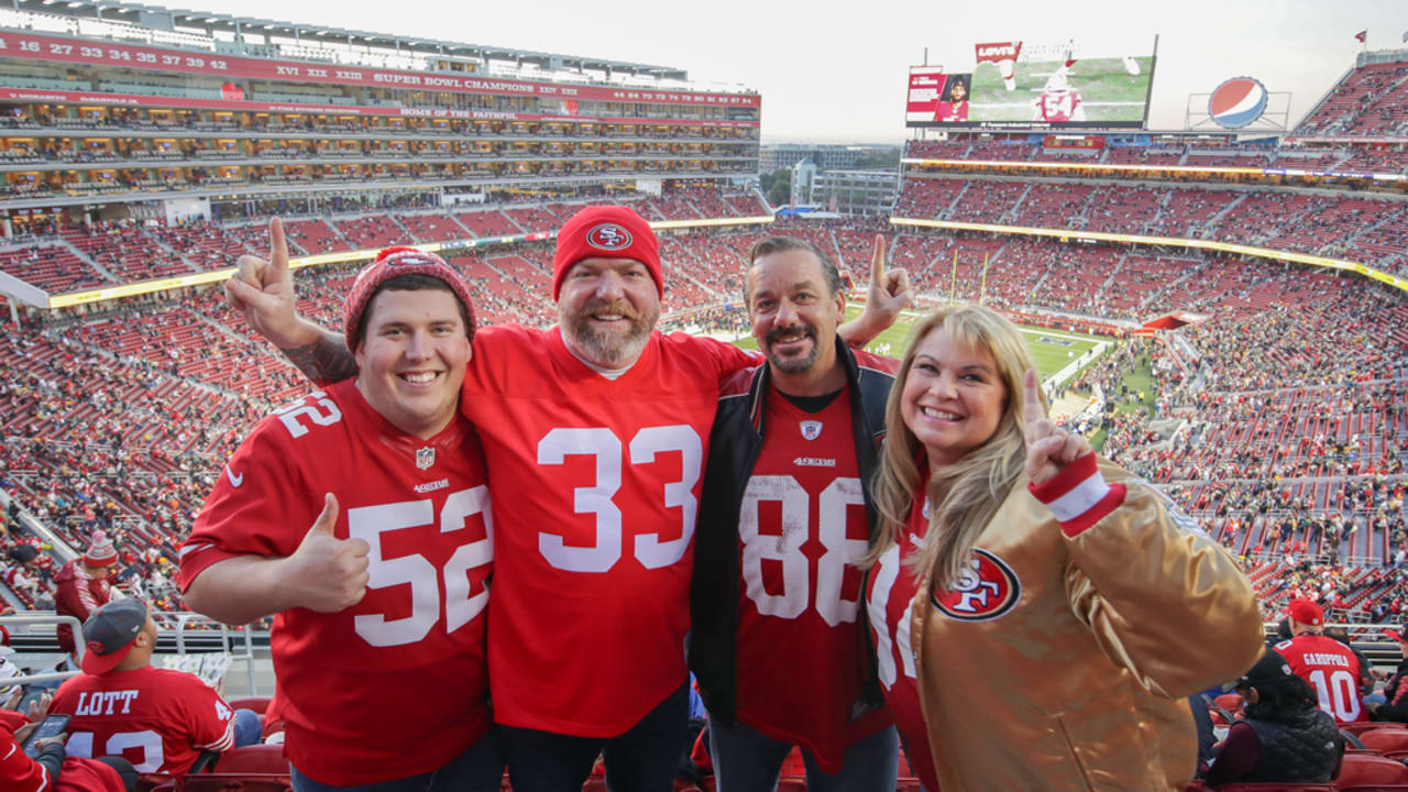 49ers fans at sofi stadium