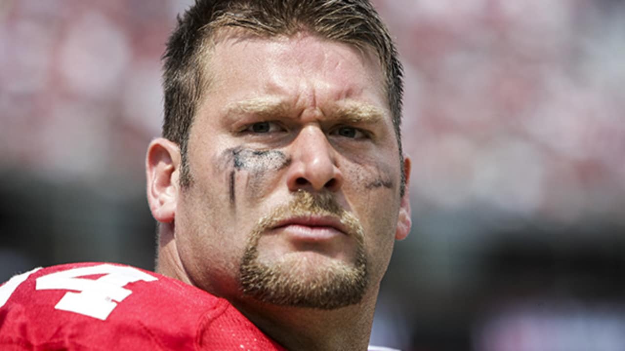 Former 49ers Dt Justin Smith Considers Foray Into Coaching