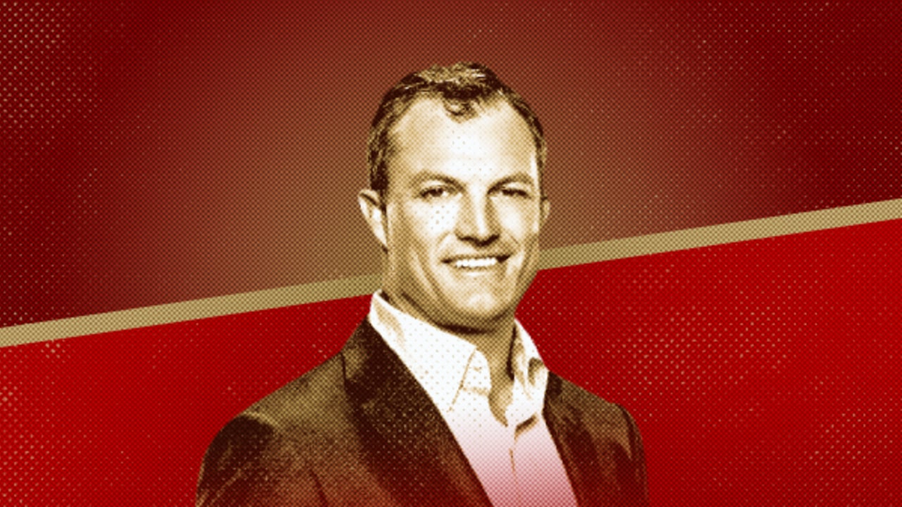 49ers' general manager John Lynch leads his team from 'Mobile to Miami'