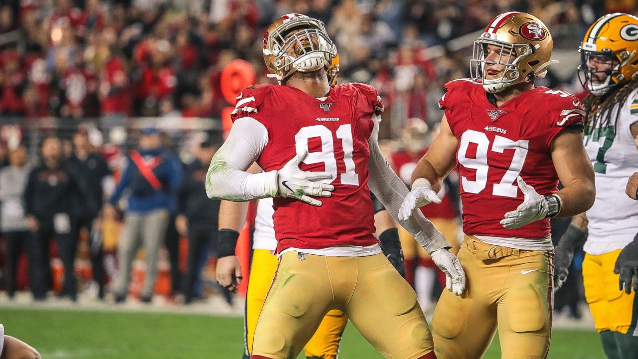 Arik Armstead Comes Around the Edge to Sack Aaron Rodgers