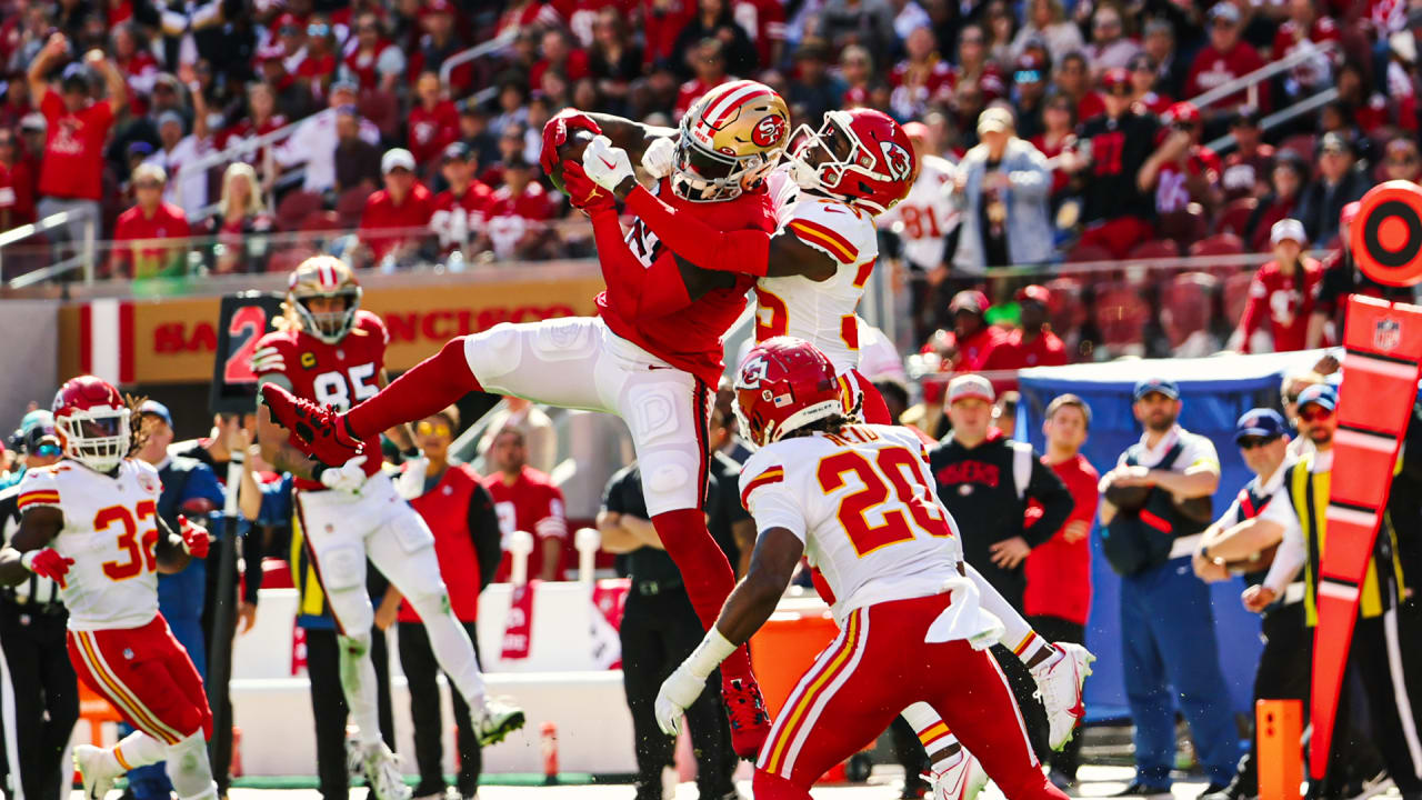 Deebo Samuel Elevates for a 22-Yard Catch in the Red Zone