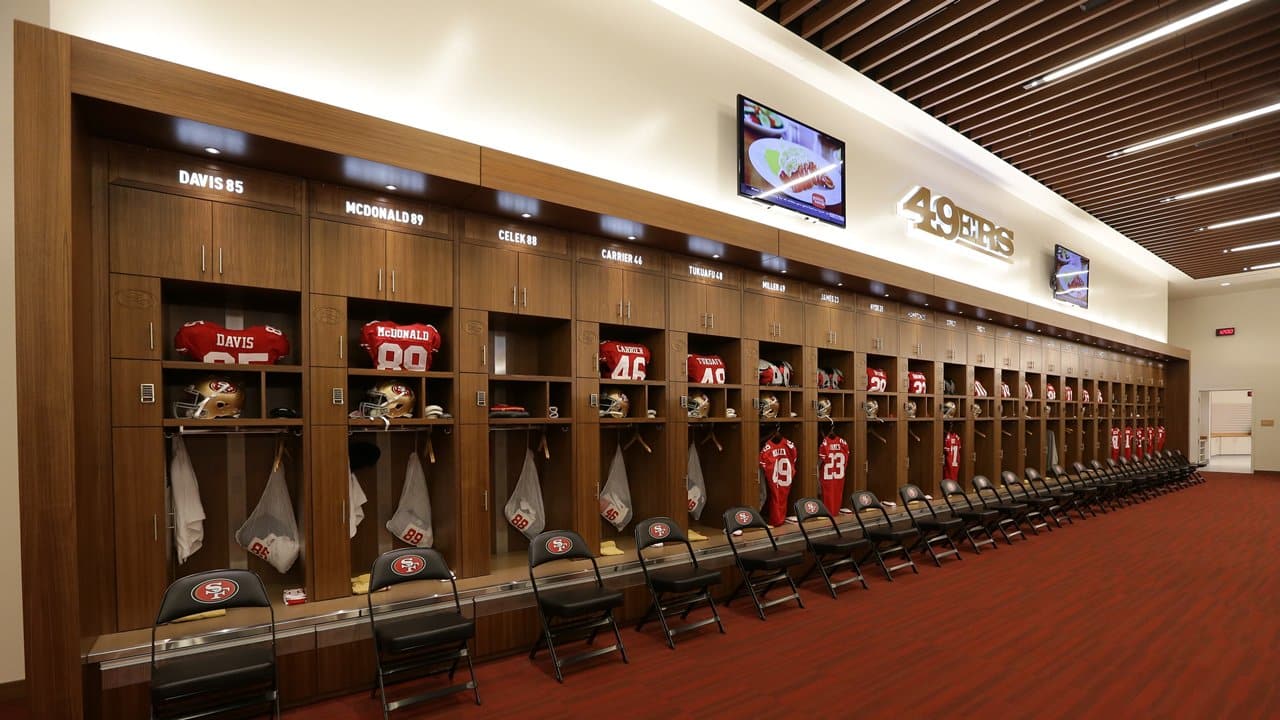 49ers Unveil Levi S Stadium Locker Room