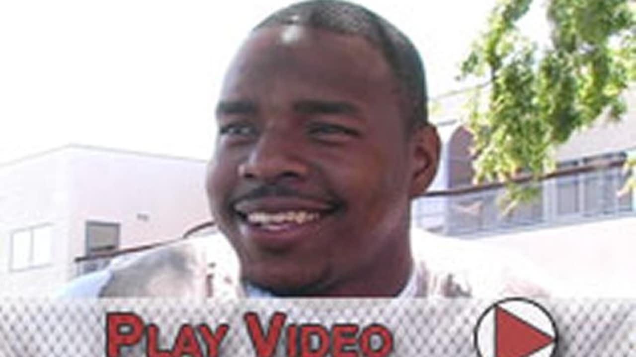 Up Close with CB Nate Clements