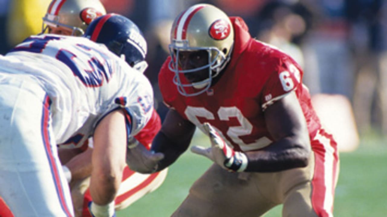 Jerry Rice Wearing Hilariously Large Niners Helmet Chain to