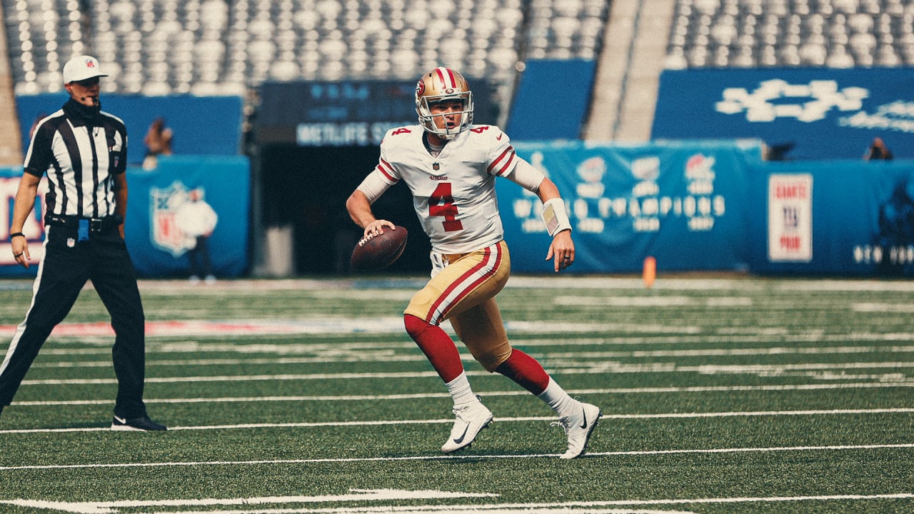 San Francisco 49ers - Kyle Shanahan has informed Nick Mullens that he will  start Monday Night Football vs. the New York Giants. #NickAtNite