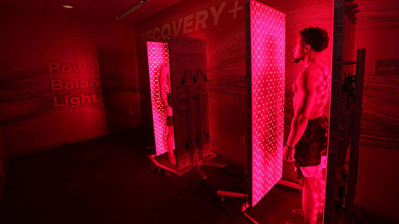 Borgmester Civic klart San Francisco 49ers Announce Joovv as Official Light Therapy Partner