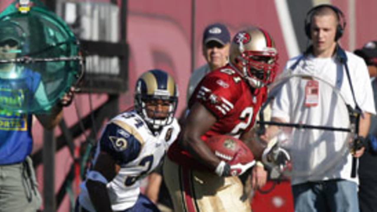 This Day in The Bay: 49ers Score a 35-3 Halftime Lead Over St. Louis Rams